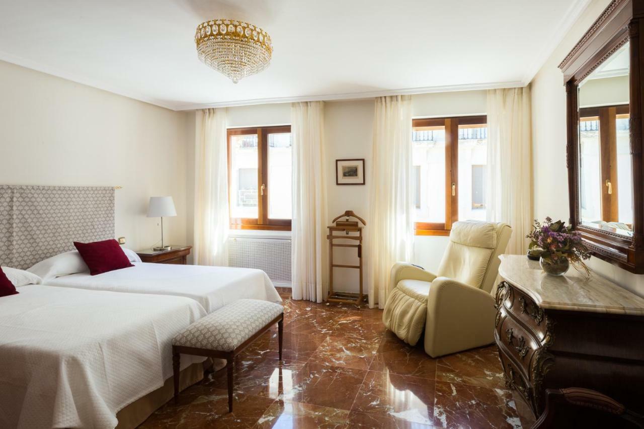 Apartament Catedral Cabildo Sewilla Zewnętrze zdjęcie